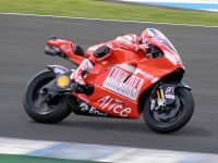 Casey Stoner - Ducati Marlboro Team